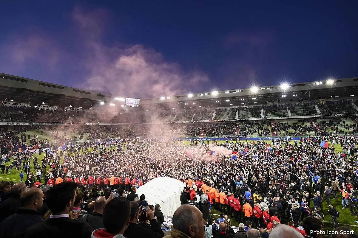 les supporters de caen appellent a la mobilisation generale iconsport por 130514 09 6397611