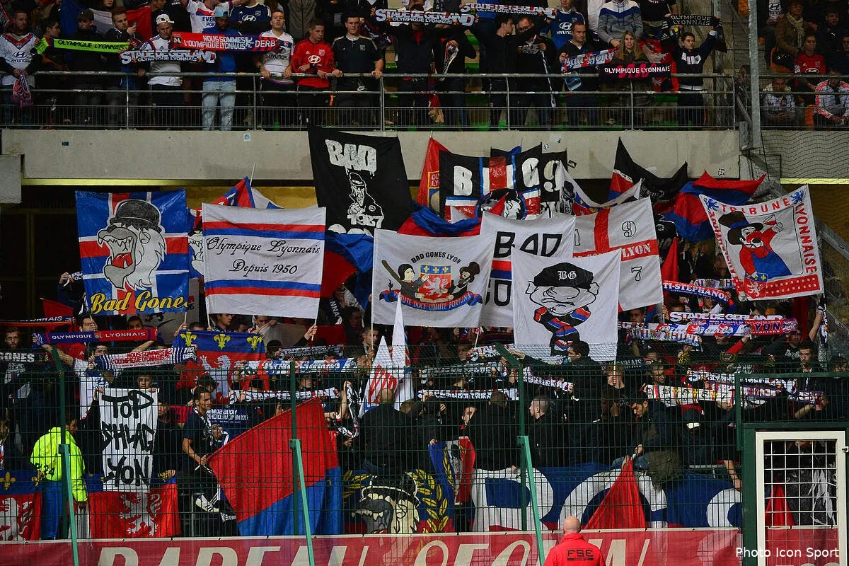 les supporters de l ol se mobilisent pour l impossible exploit iconsport win 311015 01 721126175