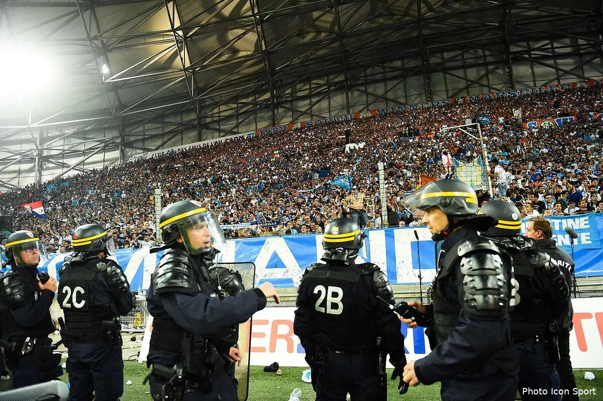 les supporters de l om capitulent face aux menaces et contre une subvention iconsport dim 200915 02 02121869