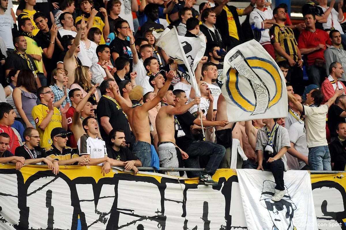 les supporters de sochaux fache par le bug du velodrome iconsport gau 110511 54 1722790