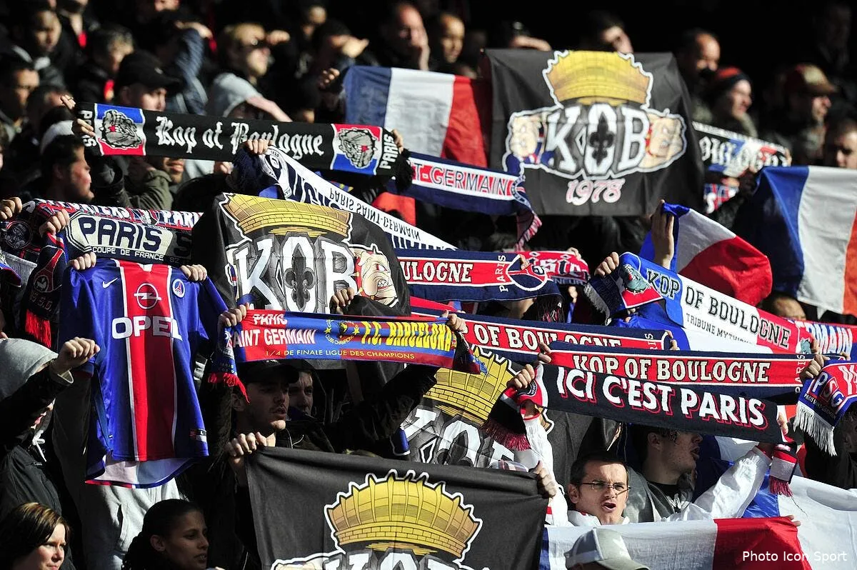les supporters du psg s organisent pour rester au parc des princes iconsport noe 220412 61 6934082
