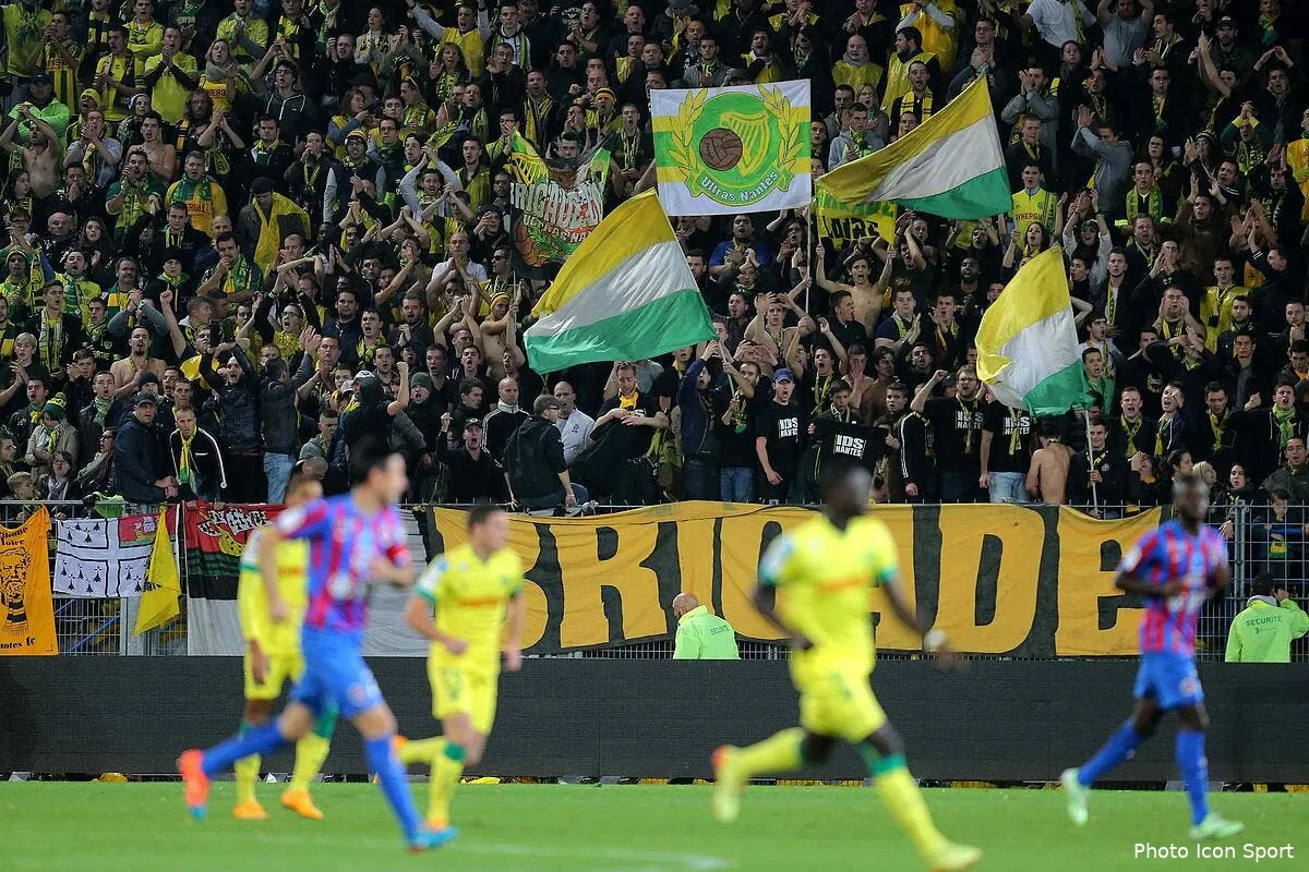 les supporters nantais ont betement derape a caen iconsport vmi 081114 05 9796567