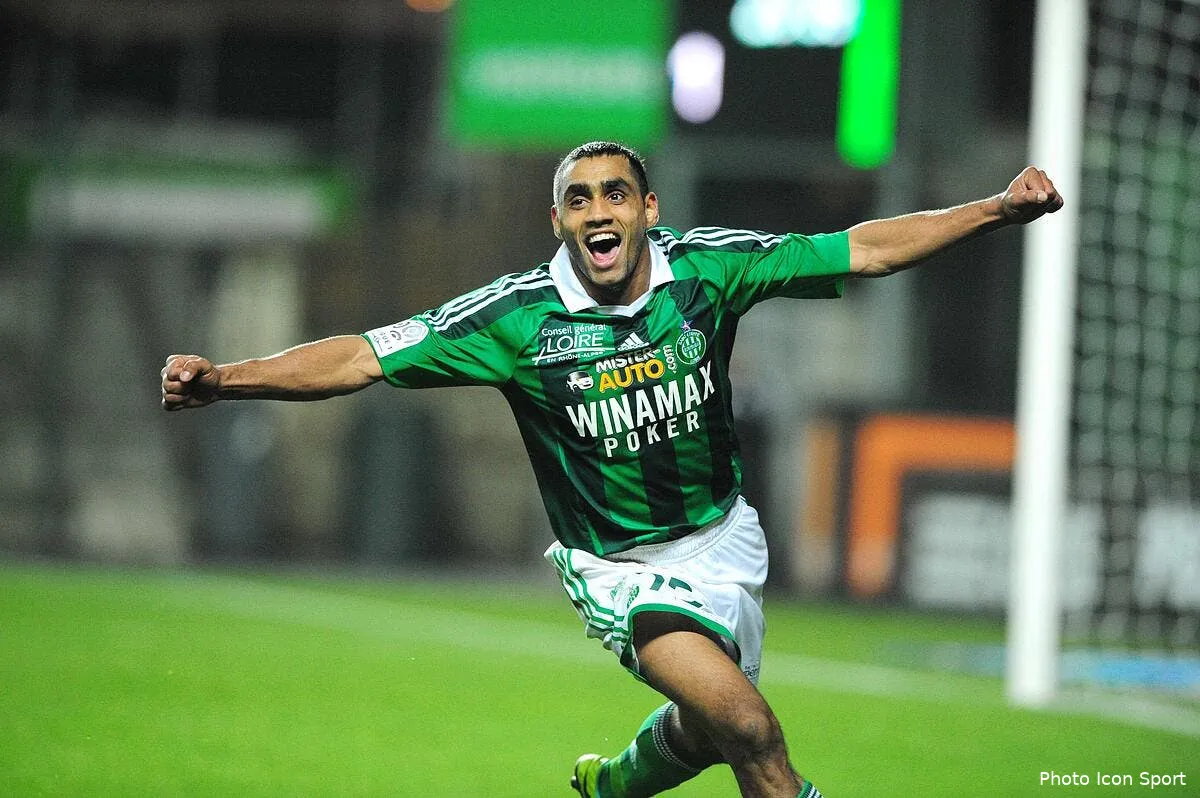 les verts enflamment le chaudron et consolident leur position sainte27775