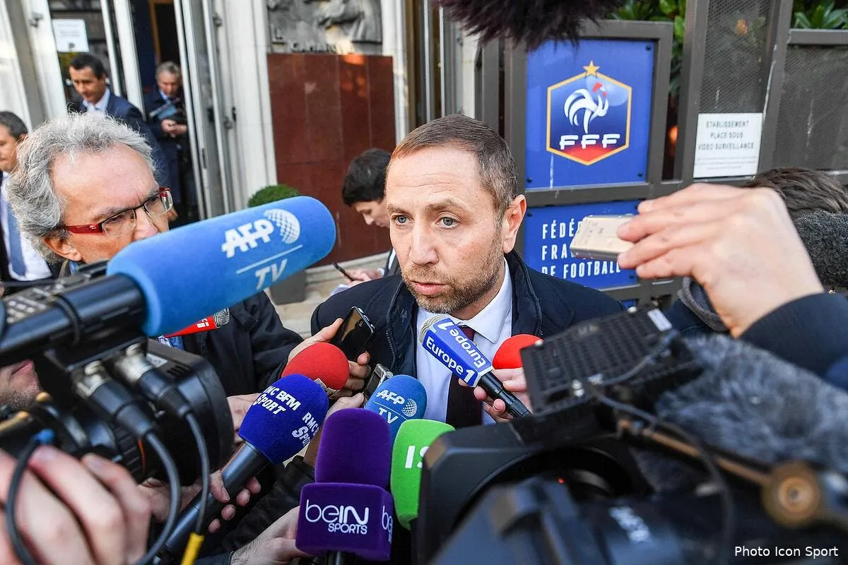 lfp desplats remet un bon taquet a aulas et le calme iconsport dib 111116 05 05160986