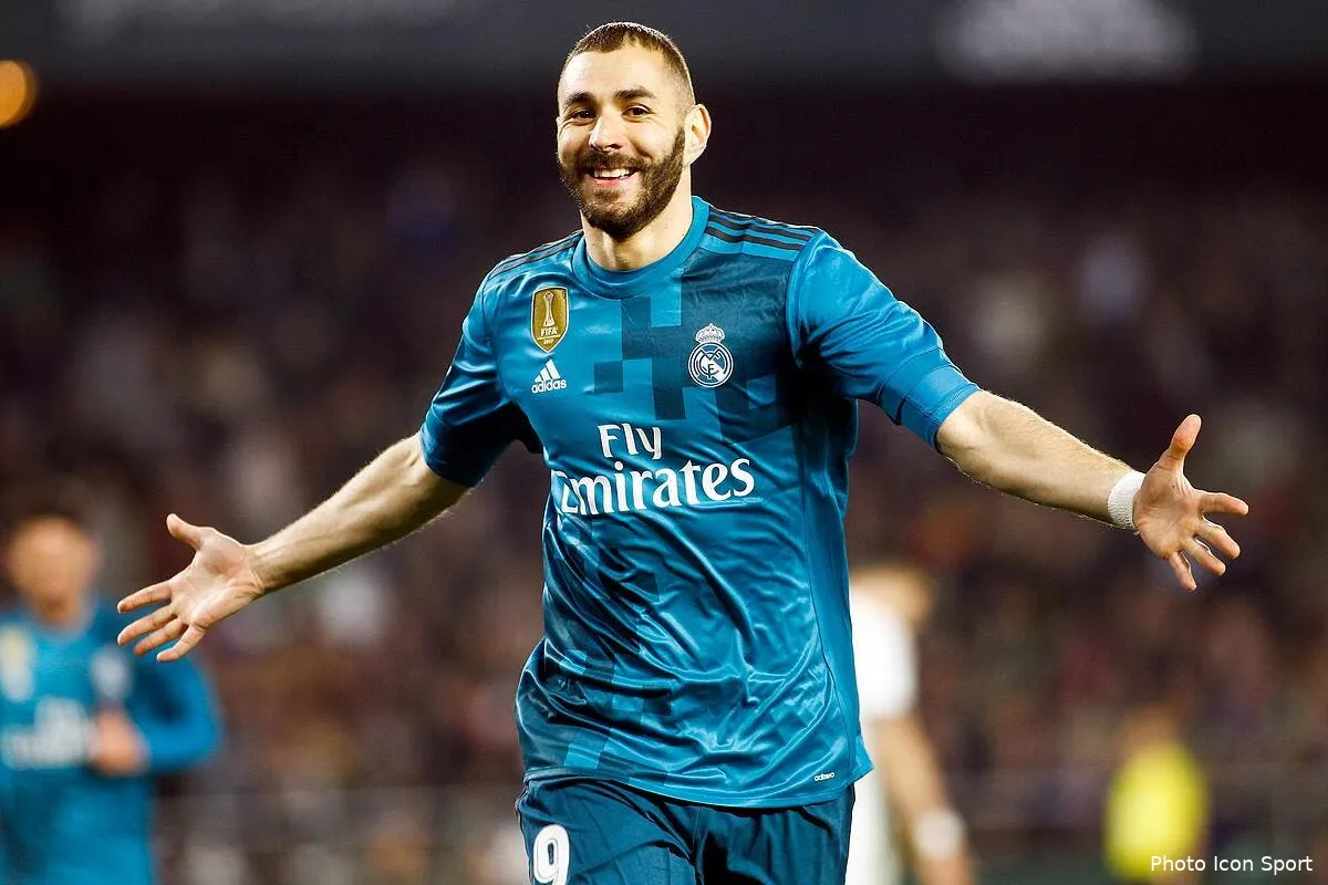 liga benzema fete son 400e match sous le maillot du real madrid iconsport icon mar 180218 08 02214359