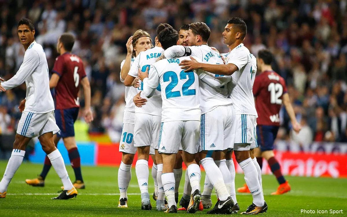 liga le real madrid ecrase eibar iconsport icon mar 221017 10 10197365