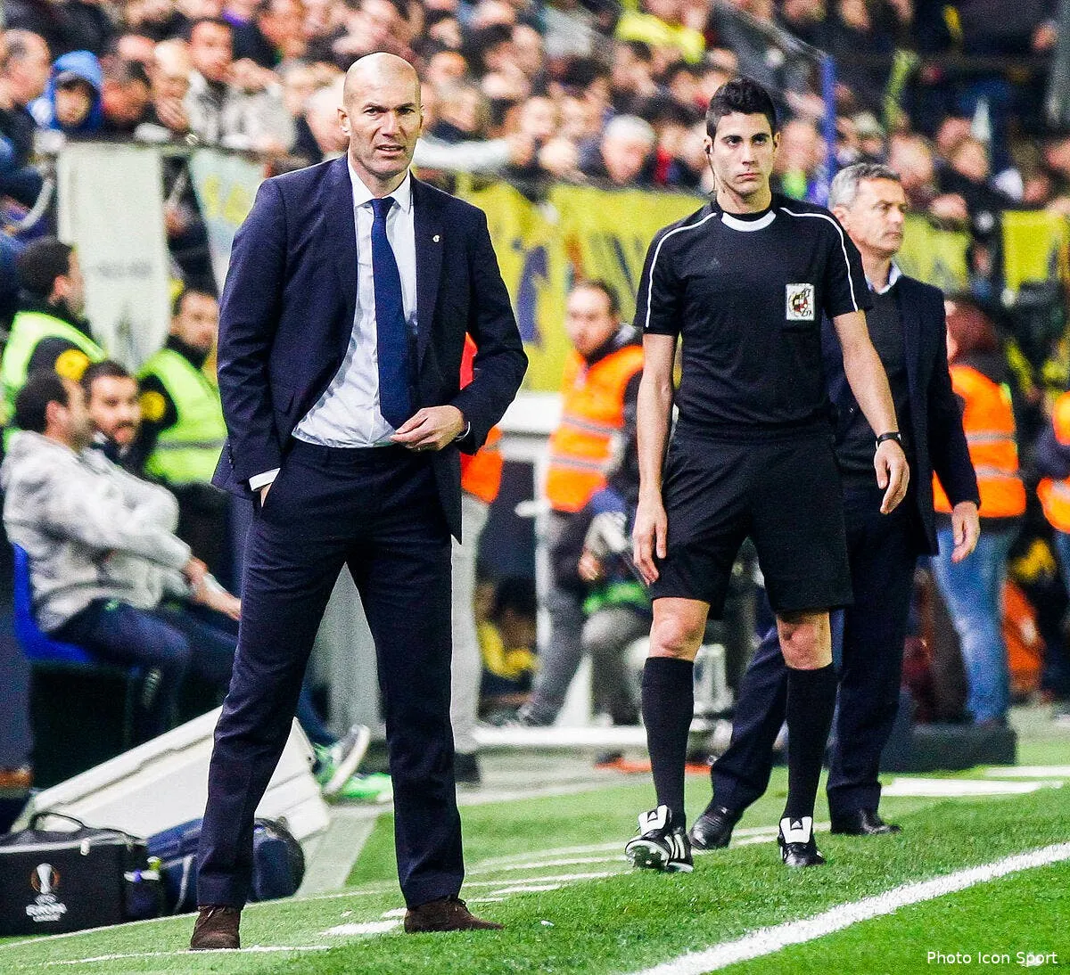 liga zidane voit rouge quand on accuse le real madrid iconsport mar 260217 02 11172254