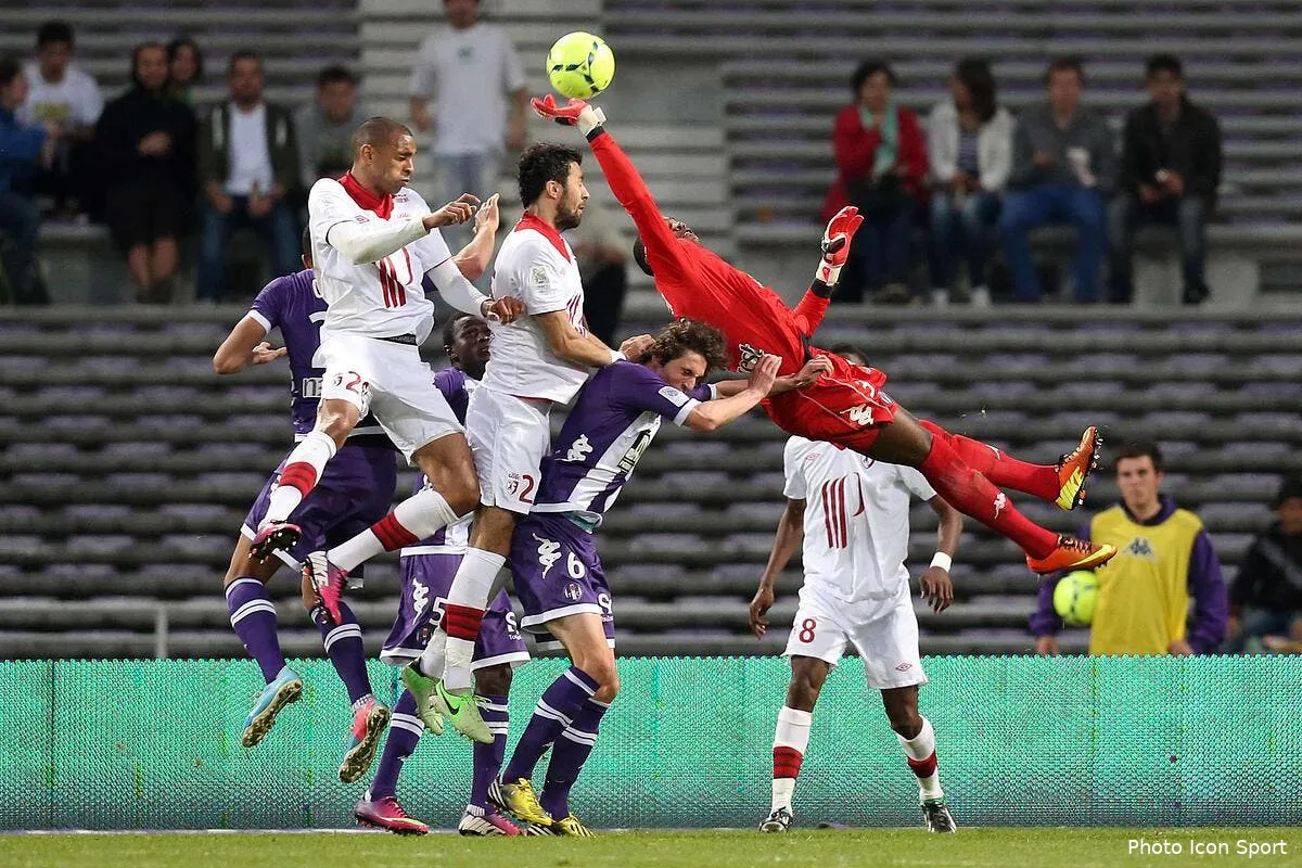 lille a du mal a cartonner avec une defense en bois iconsport blo 040513 61 6356279