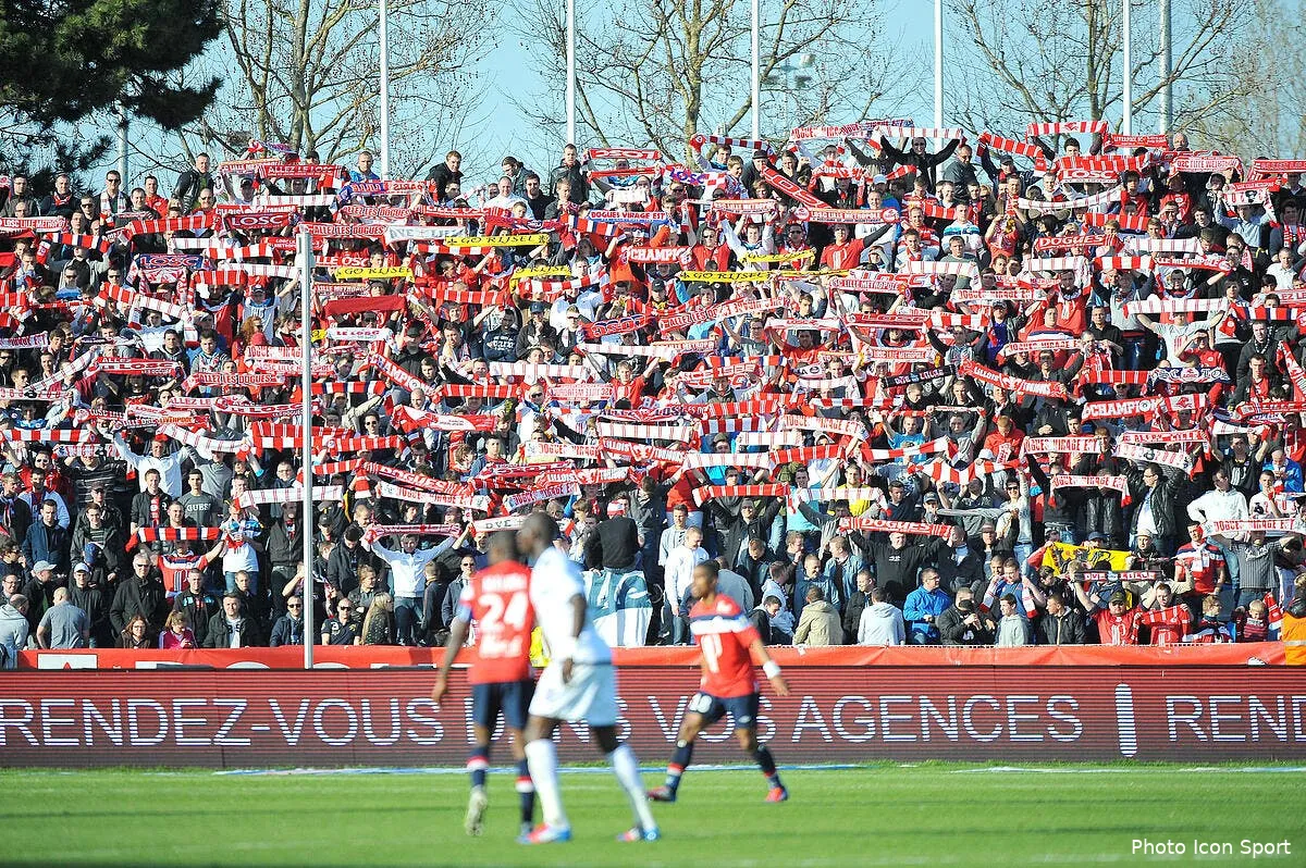 lille dijon marseille le podium final du championnat des tribunes iconsport win 010412 104 4335466