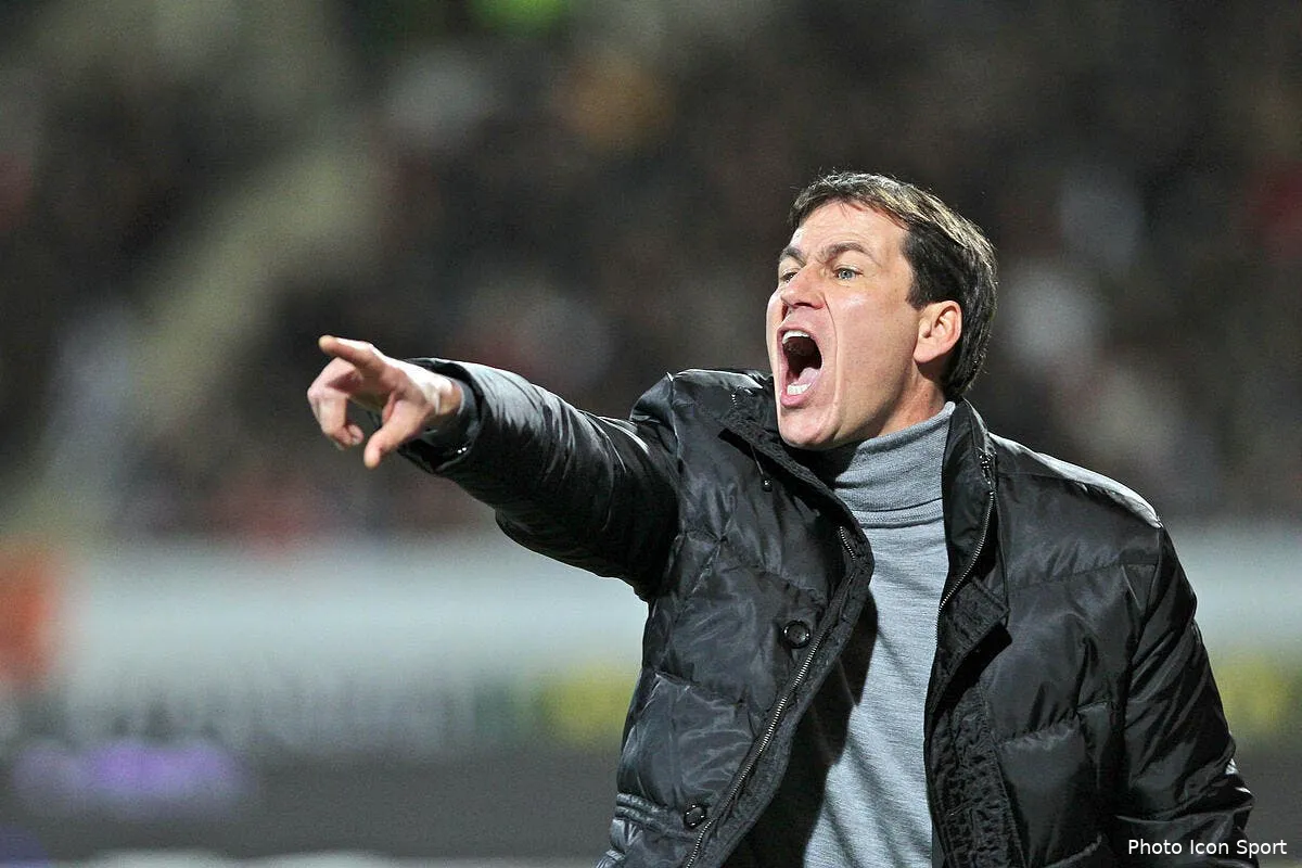 lille estime que l arbitre a aide l ol en oubliant deux penalties iconsport trv 180212 01 0532215