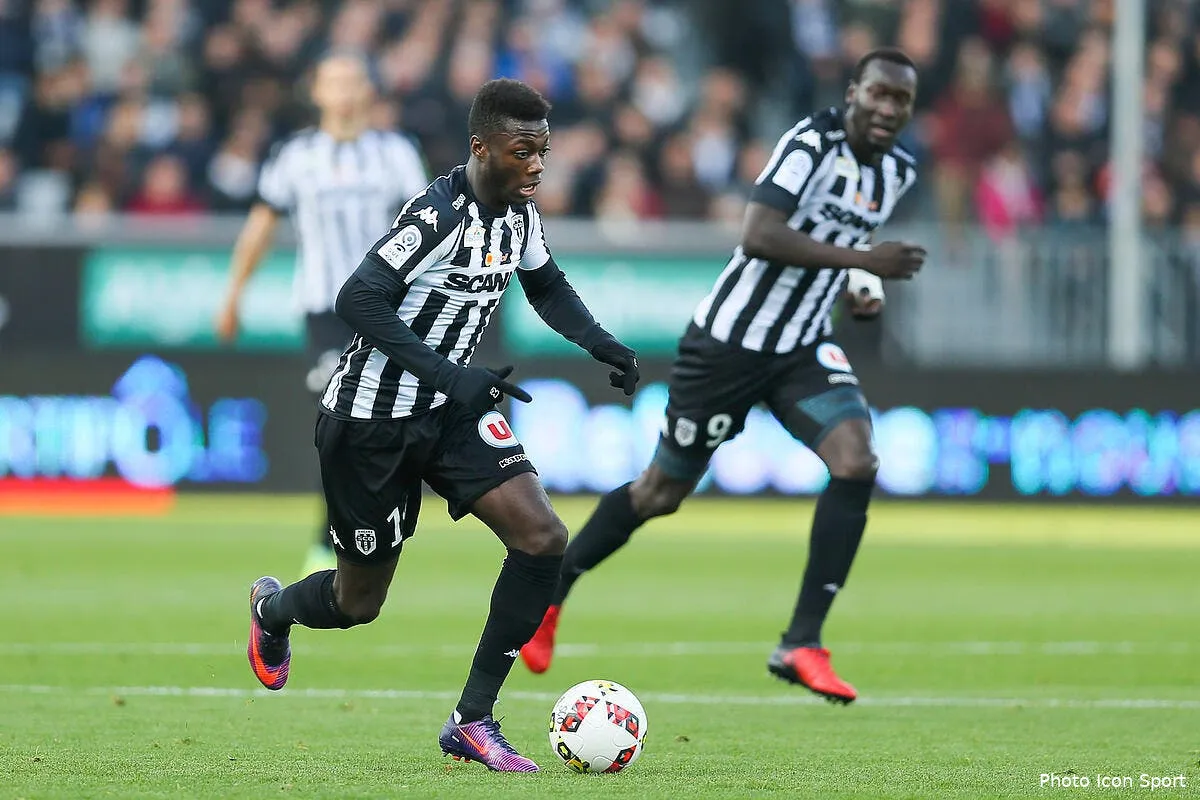 lille le clan lopez declare la guerre a l ol pour pepe nicolas pepe166200