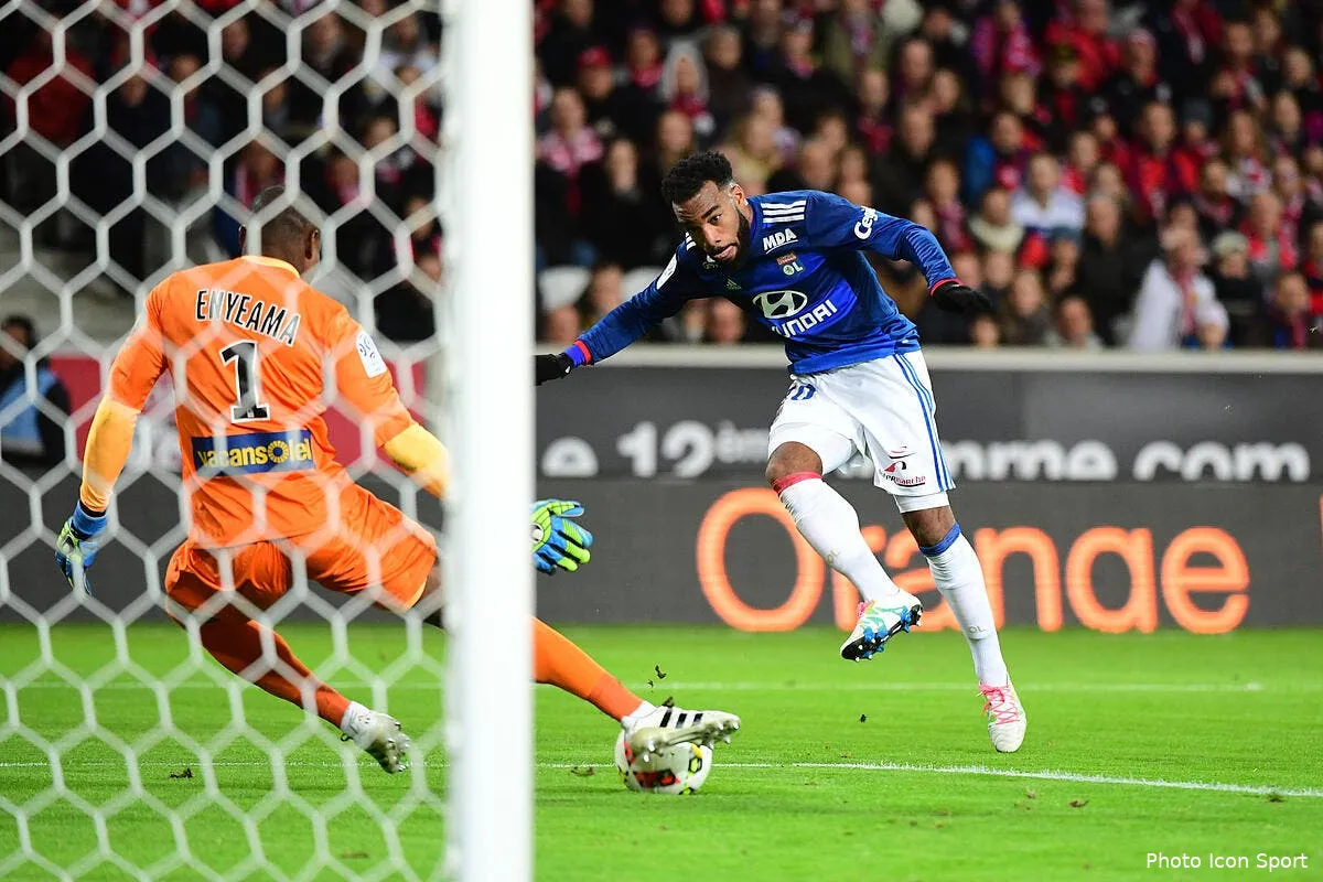 lille lyon 0 1 iconsport win 181116 01 16372161306