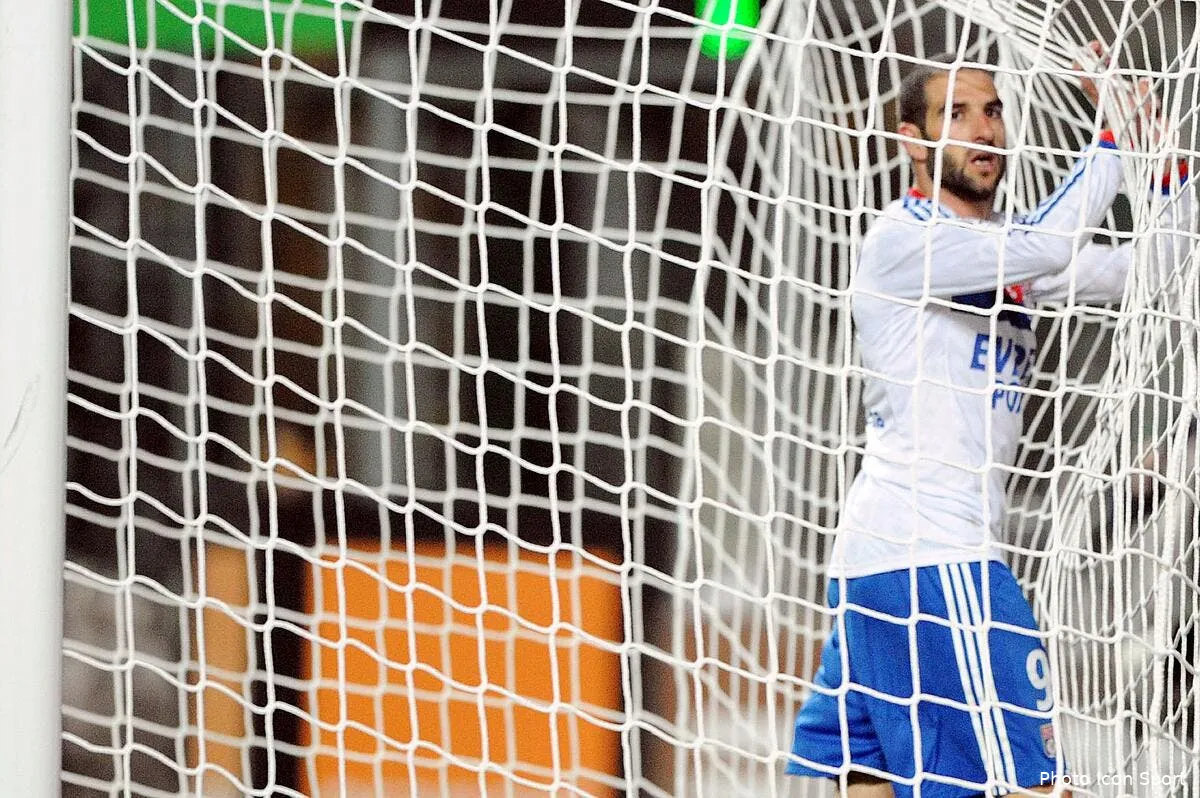 lisandro avoue parfois etre un desastre sur le terrain avec l ol iconsport jpt 170312 99 9733458