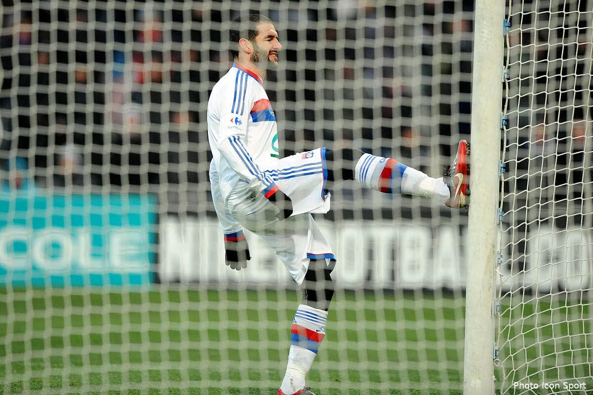 lisandro est agace enerve et triste mais confiant pour l ol iconsport jpt 080212 05 0131564