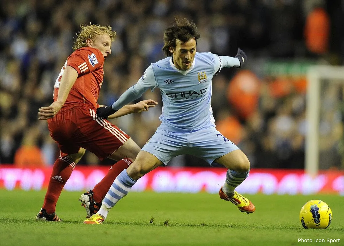 liverpool tient tete a city iconsport spi 271111 01 0227816