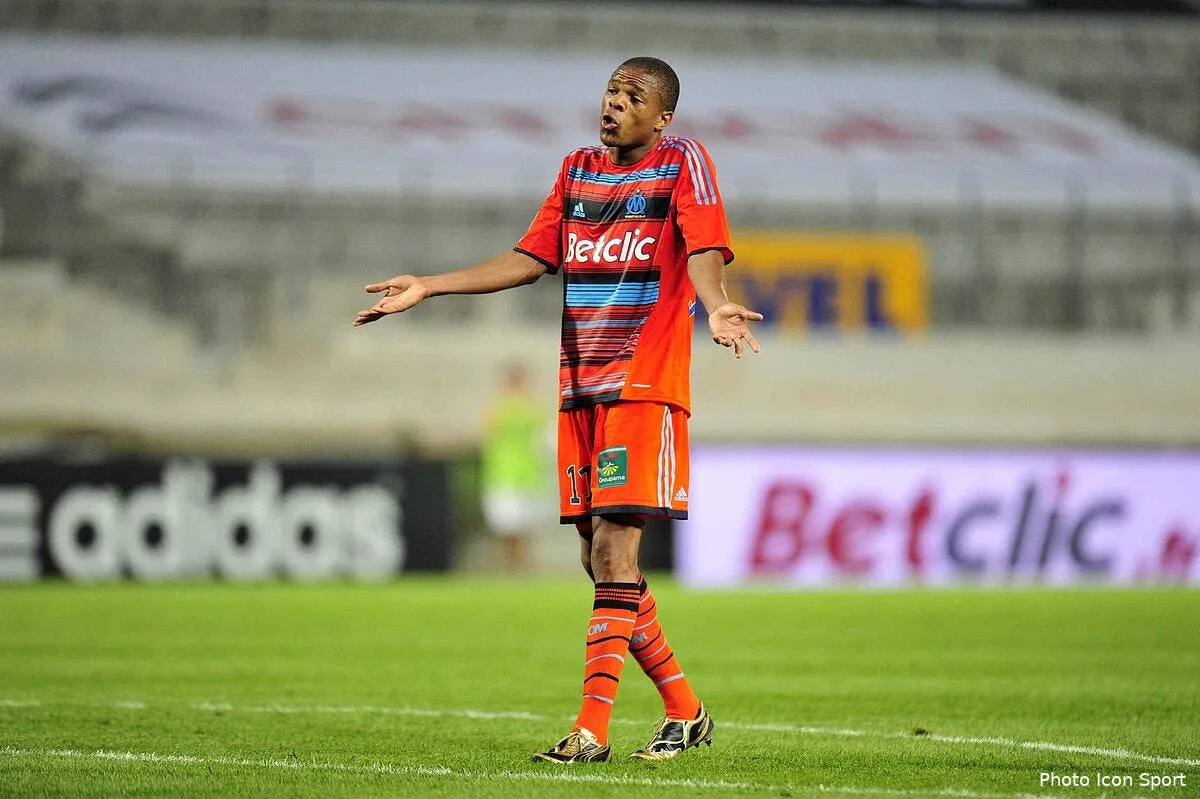 loic remy tres incertain contre lille iconsport cuc 060811 05 1623657