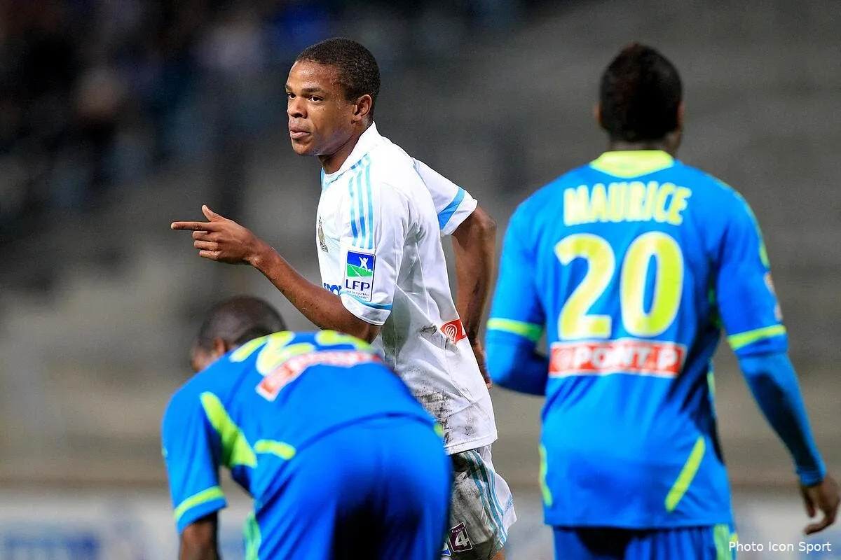 loic remy veut oublier la tempete avec l om iconsport blo 251011 91 9226446