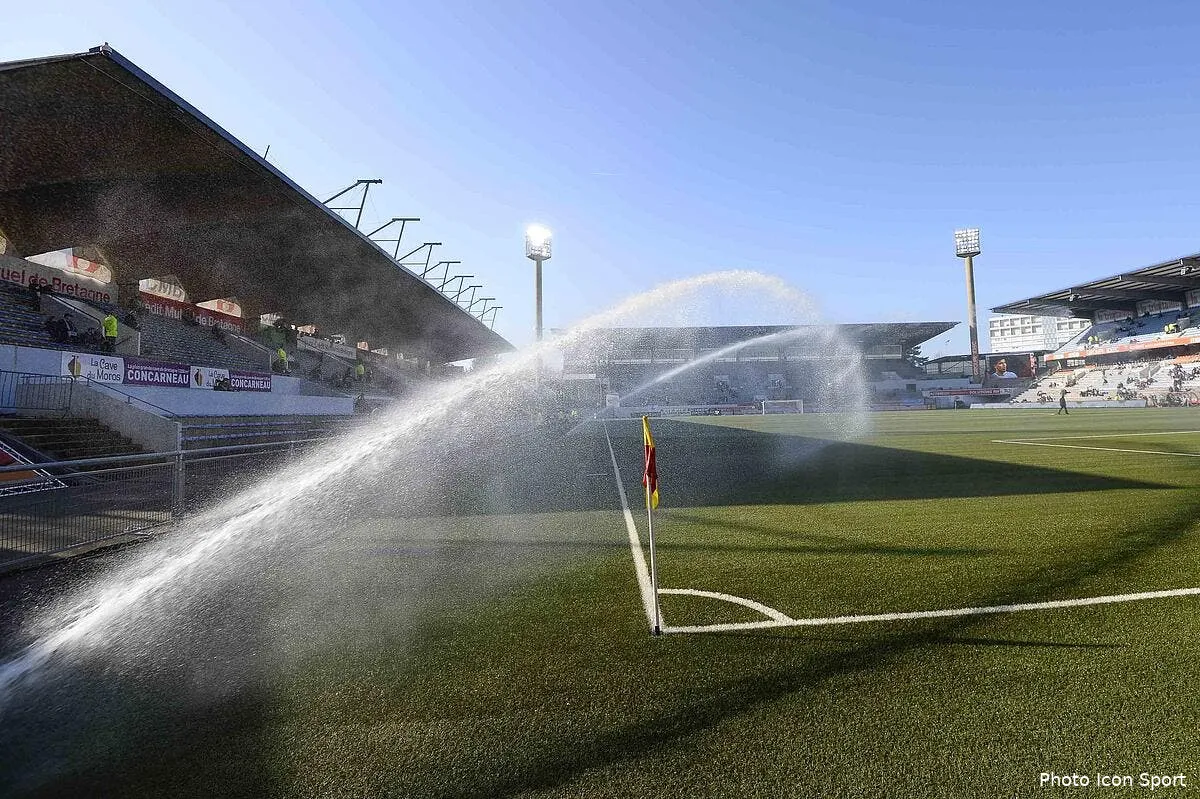 lorient abandonne son synthe iconsport por 090314 07 70127733