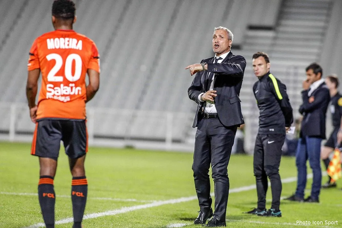 lorient casoni rejette la faute sur l arbitrage favorable a bastia iconsport ruo 140517 01 04180012