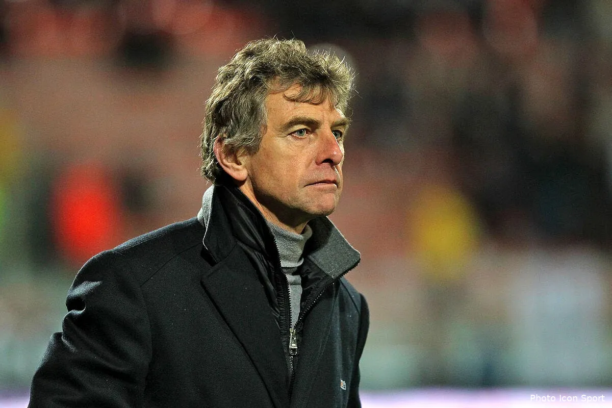 lorient crie au vol apres sa defaite face a l om iconsport tra 111211 05 2428726