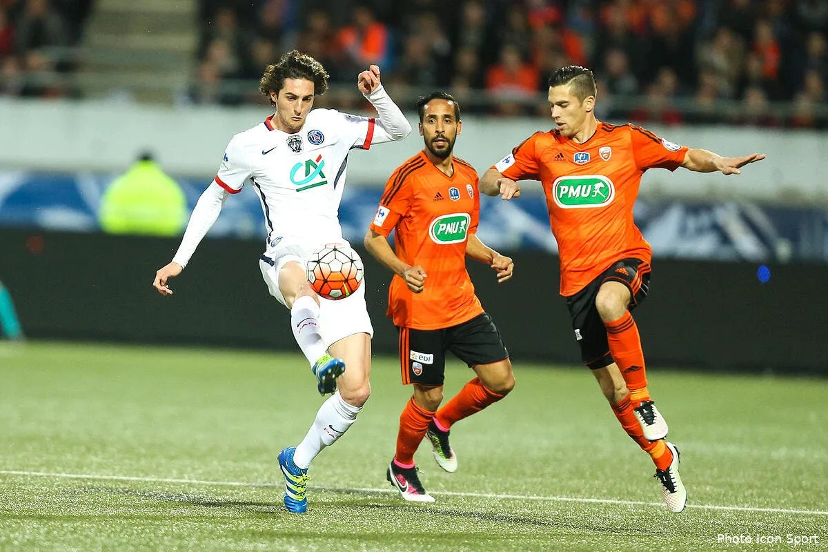 lorient hurle au scandale du penalty oublie contre le psg iconsport vmi 190416 01 21140404