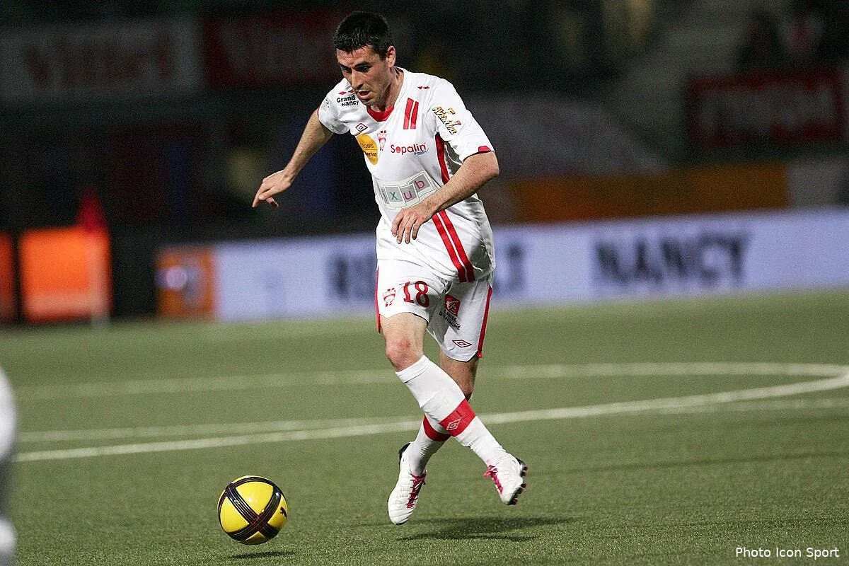 lorient songe a feret pour remplacer amalfitano iconsport mrv 020411 02 1520315