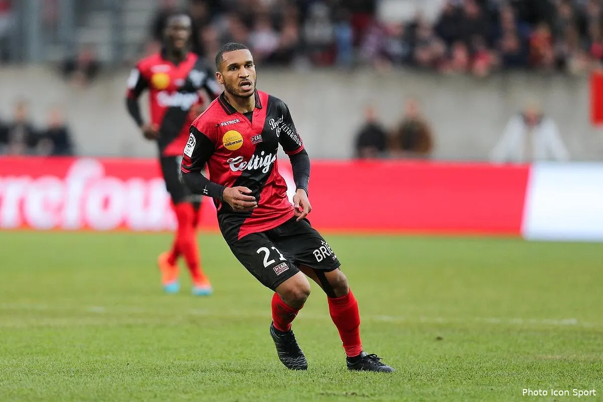 lorient sylvain marveaux bientot chez les merlus iconsport vmi 080315 08 67148766