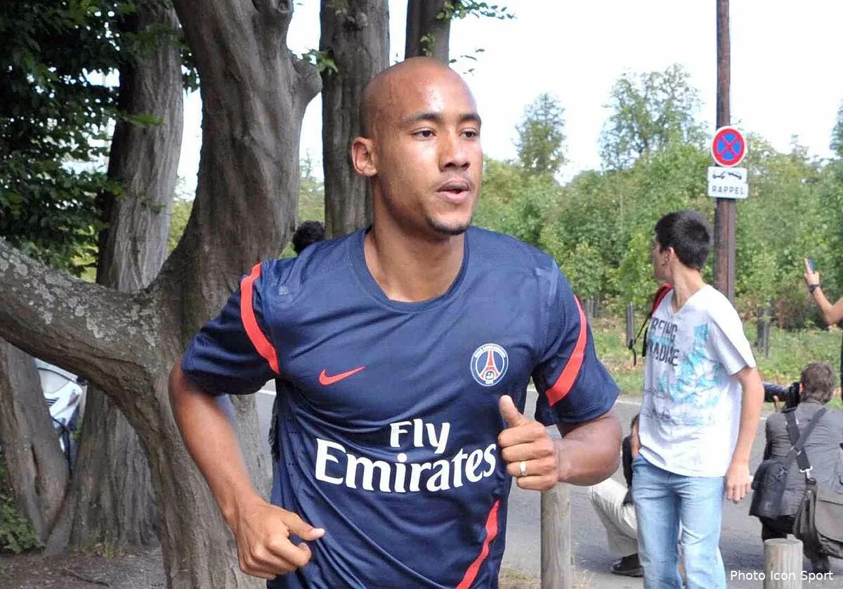 loris arnaud estime perdre son temps au psg iconsport win 300611 66 1927132