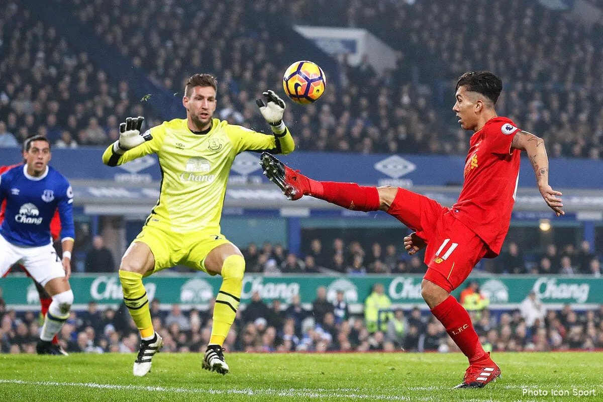 losc deux gardiens renommes dans le viseur iconsport 29519366225021