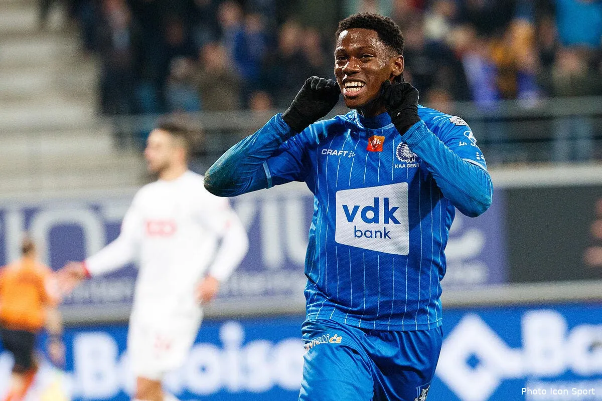 losc jonathan david signe mardi a lille pour 27me icon belgaimage 157806569291333