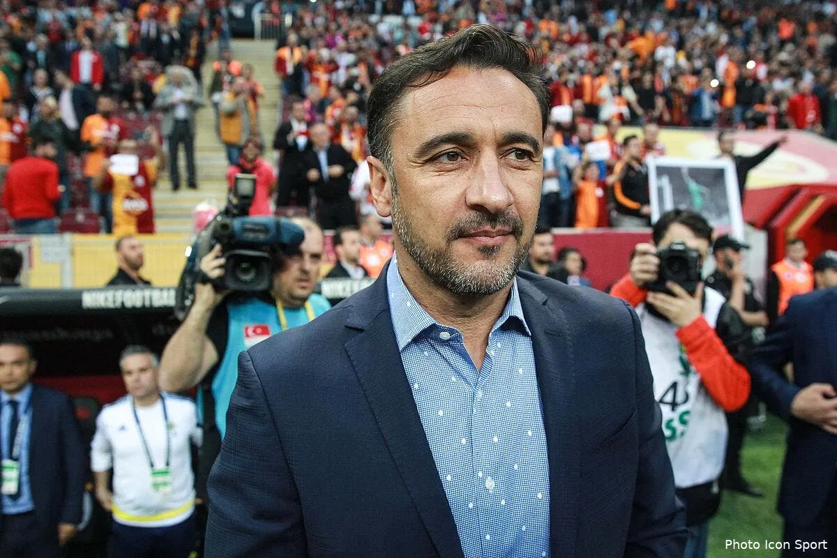 losc lopez discute avec plusieurs entraineurs dont pereira iconsport ses 130416 10 03161994