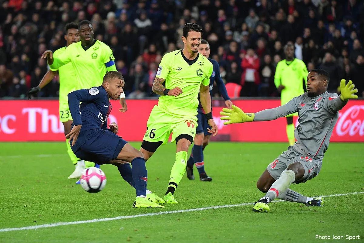 losc maignan remercie lille de l avoir sorti de la galere du psg icon win 021118 01 68926235315