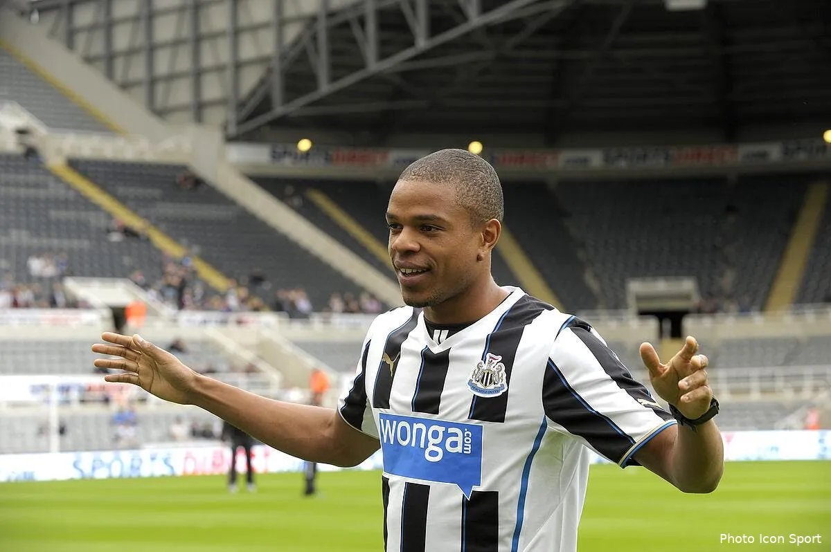 lovren en heros remy et amalfitano en buteur iconsport bpi 100813 56 0565975