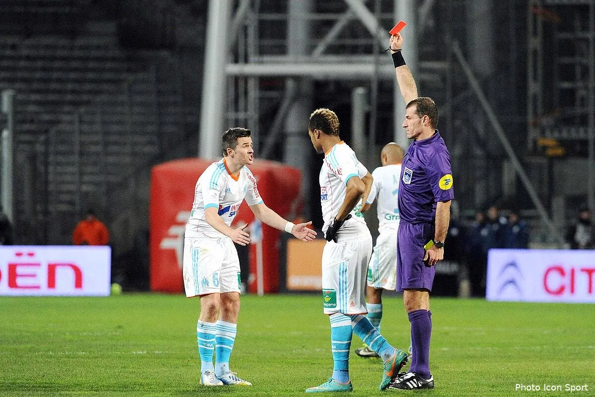 lovren et barton prennent un match iconsport pet 030213 05 1649591