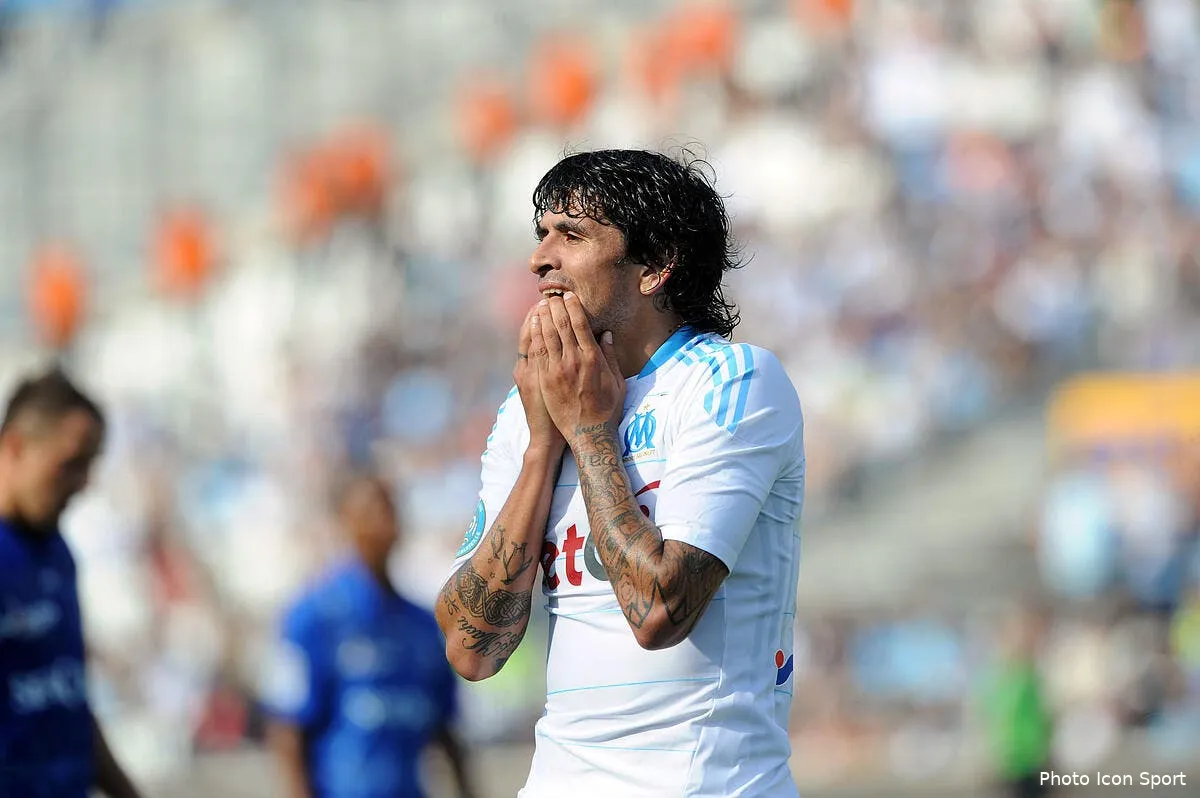 lucho absent c est la faute aux avions iconsport jpt 010511 41 4921338