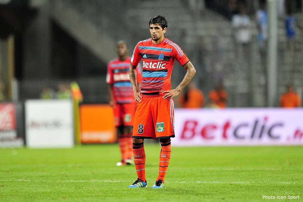 lucho merite d aller sur le banc pour di meco iconsport noe 060811 06 4025119