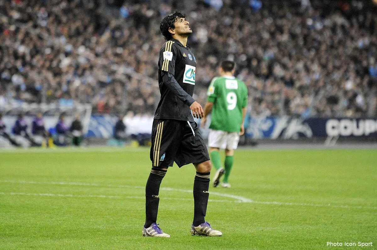 lucho ouvre une porto de sortie a l om iconsport noe 070112 404 1430322