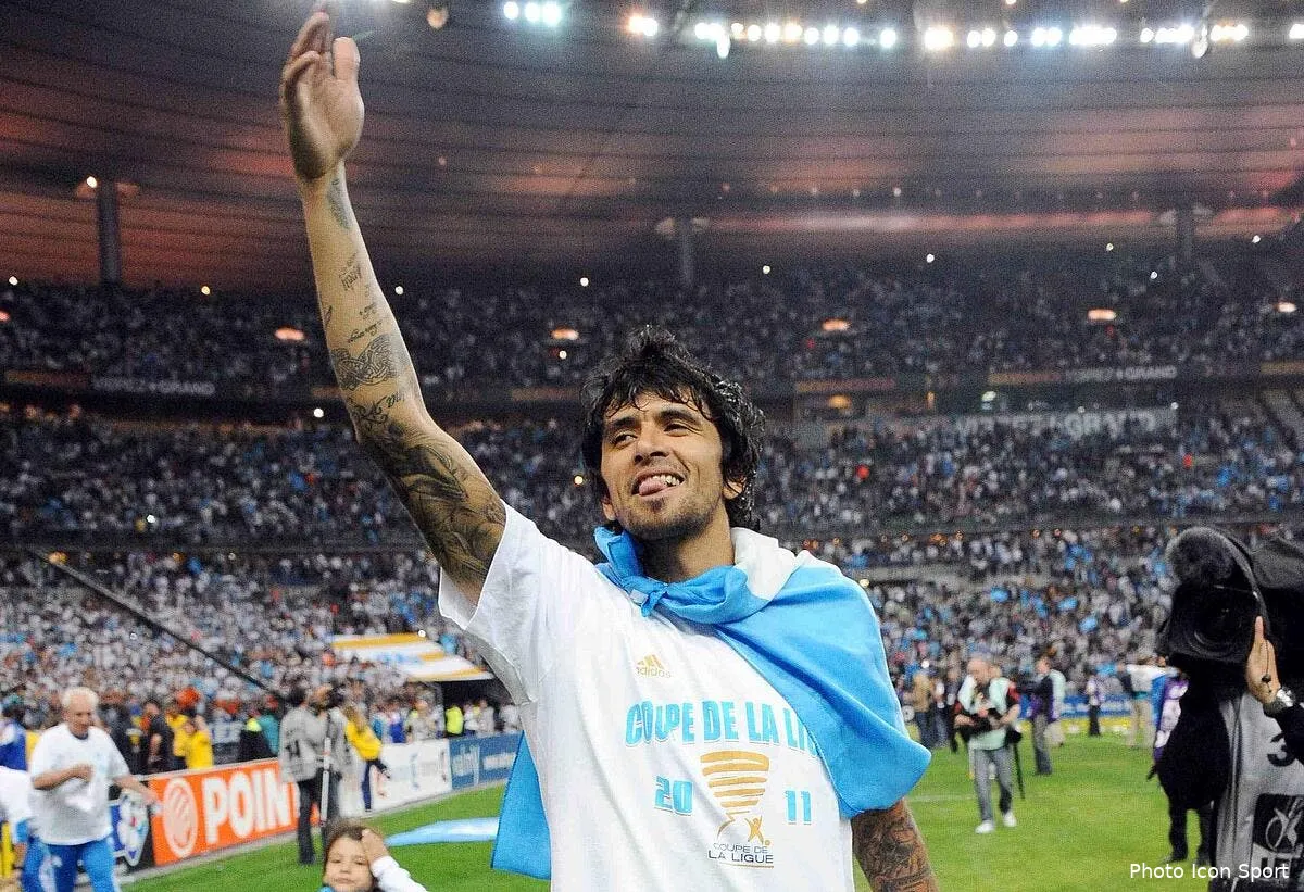 lucho veut aussi que l om garde son titre de champion iconsport per 230411 401 0918458