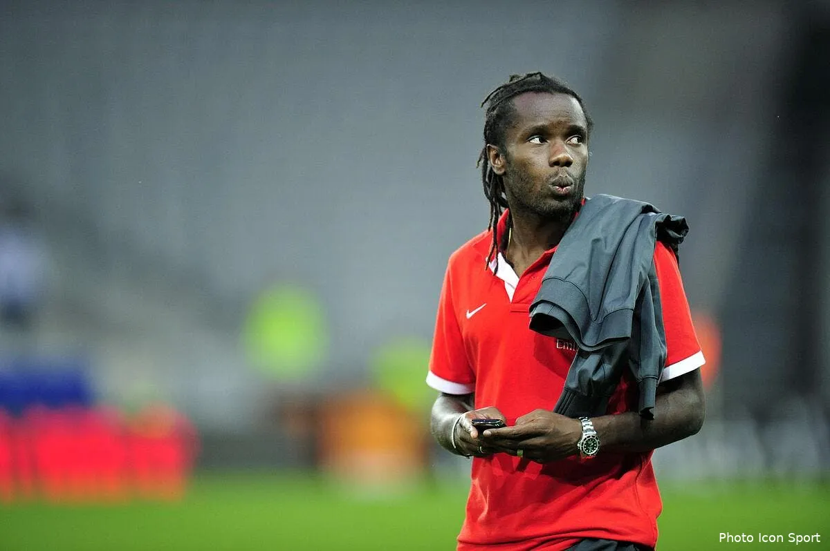 luyindula en partance du psg pour rejoindre thierry henry et juninho iconsport noe 020912 48 3845749