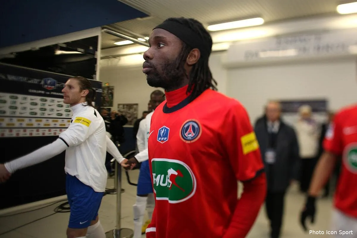luyindula un coup de barre mars et ca repart au psg iconsport blo 230111 47 5528687