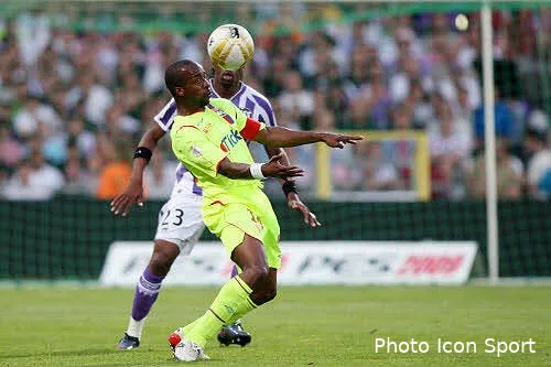 lyon voit du positif 28432