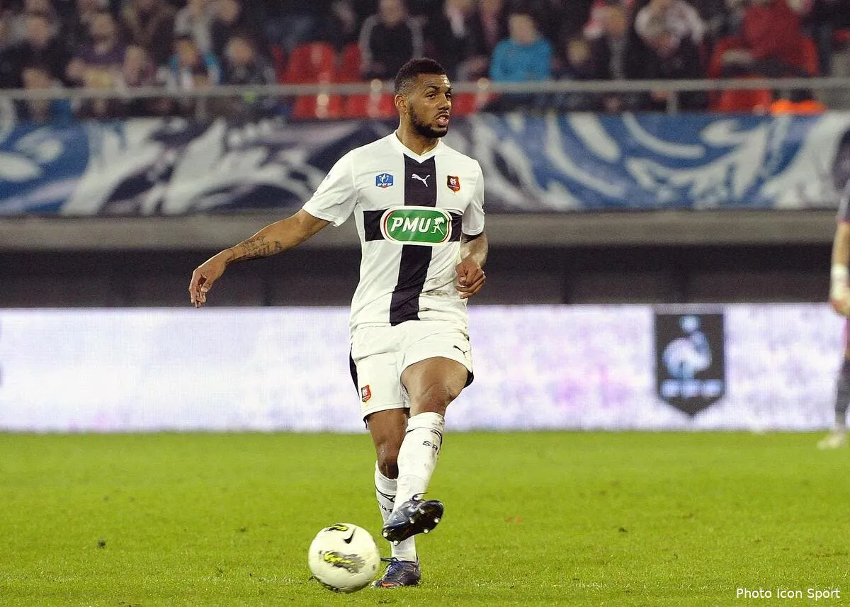 m vila dans le viseur d arsenal et wenger pour le mercato iconsport por 210312 23 13032920