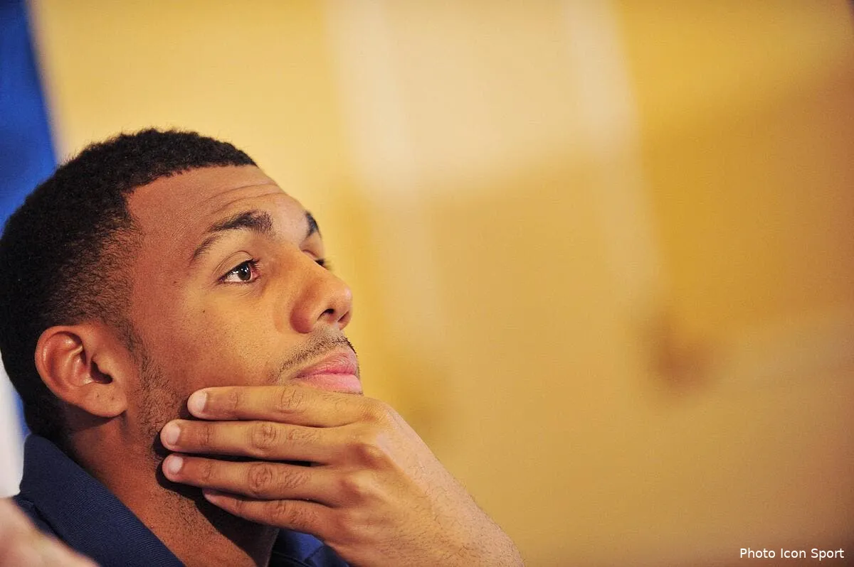 m vila implique dans l affaire de la prostituee mineure iconsport noe 160612 801 2949979