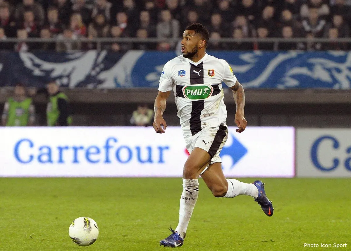 m vila place pendant 24h en garde a vue a rennes iconsport por 210312 23 12834416