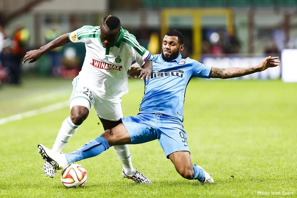 m vila prefere nabila au travail il est suspendu pour asse inter iconsport tey 231014 09 0396145