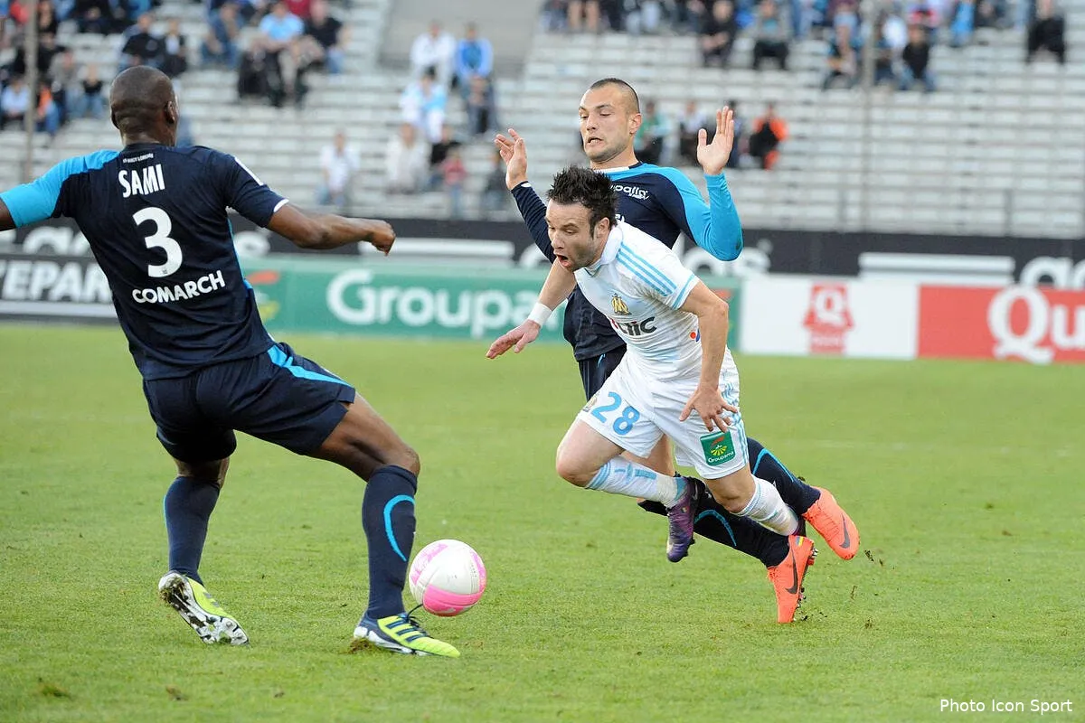 maintenant valbuena se met en mode euro 2012 iconsport pet 020512 01 0934519