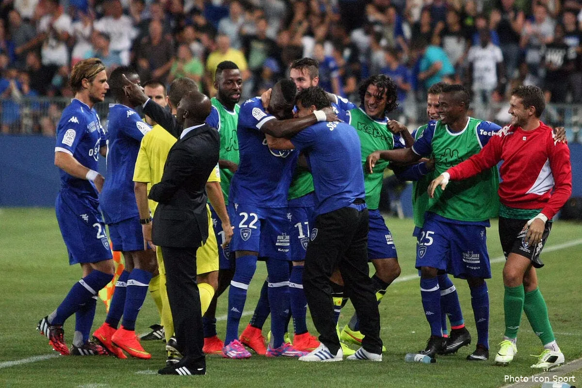 makelele tient quand meme a feliciter bielsa iconsport mae 090814 09 1989273