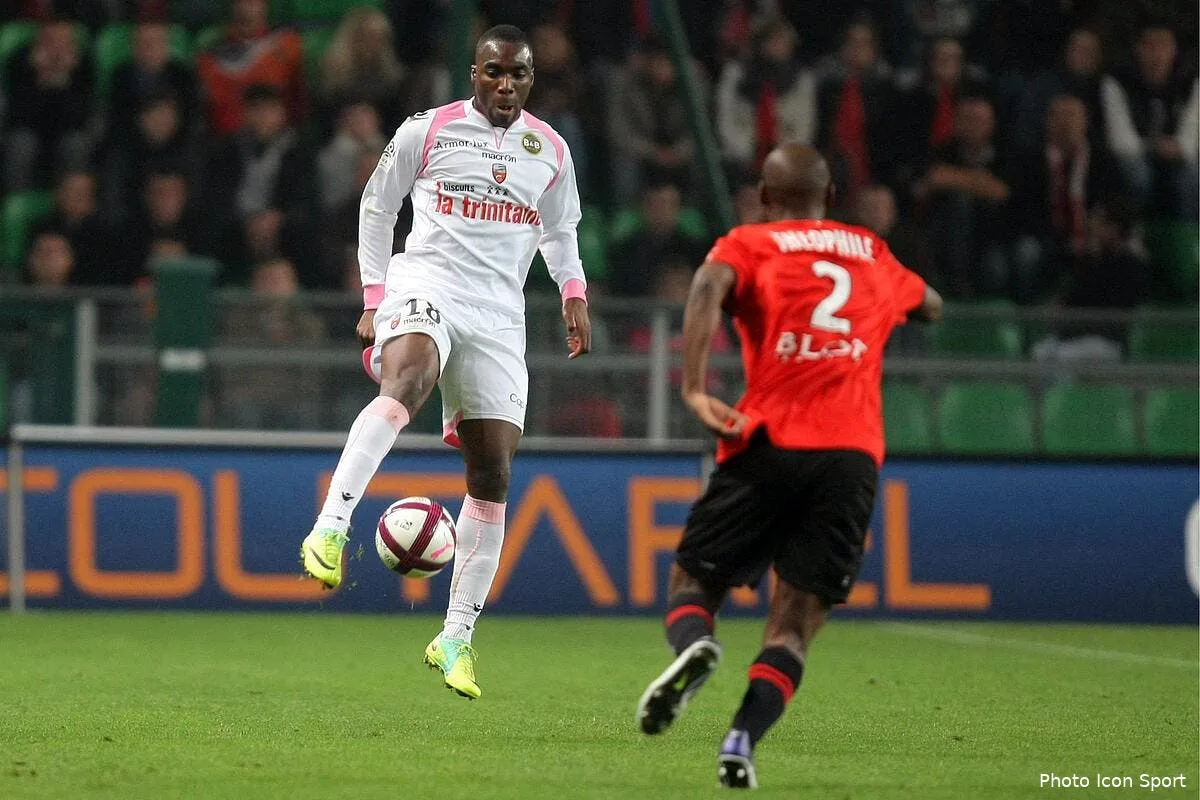 malgre trois mois sans succes lorient reste complique a gerer pour antonetti iconsport vmi 161011 66 2431891