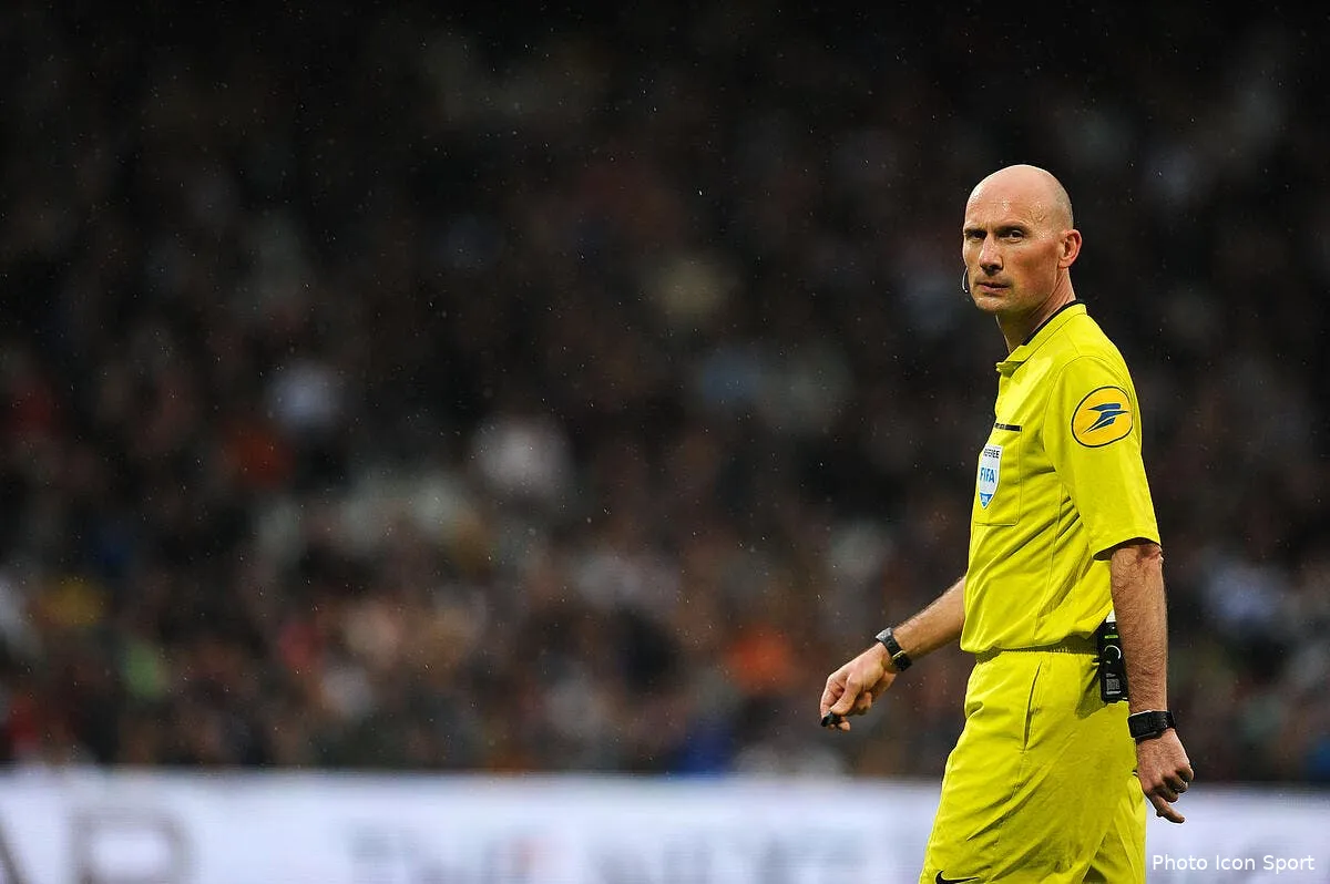 malleville voit un arbitre anti om faire le jeu de l ol et du psg iconsport jpt 031015 08 27131579