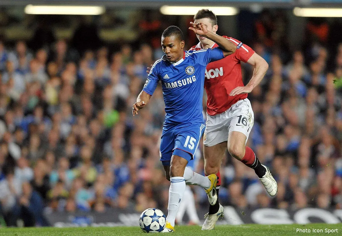 malouda de retour a l ol mieux vaut en rire iconsport win 060411 101 4924092